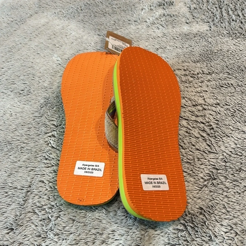 Havaianas Men's Rose Gold Flip Flops size 9/10 made in Brazil